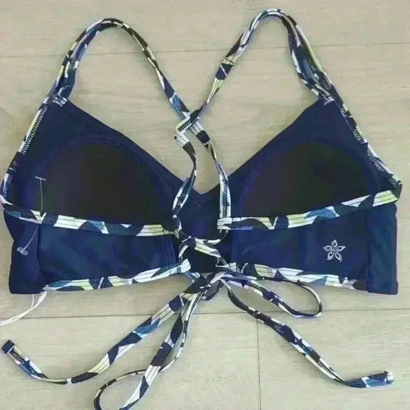 QUINTSOUL | Women's Tikal Multi Navy High Waisted Bottoms with Cami Top - Picture 9 of 14